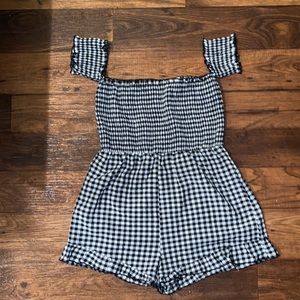 BLACK AND WHITE ROMPER / LARGE
